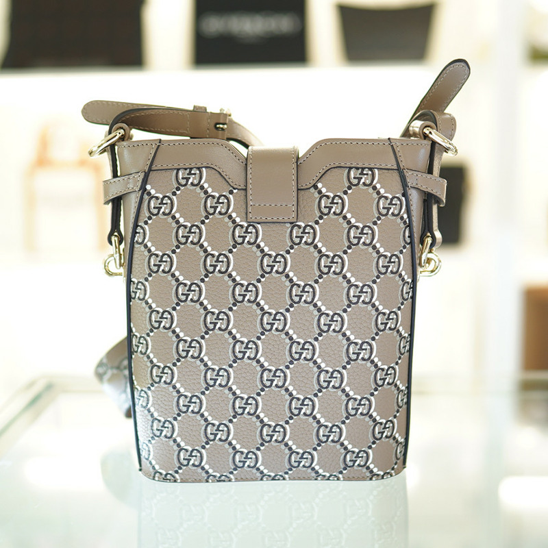 GUCCI GG Shadow迷你水桶肩背包 782919 AADQ6 8647-12