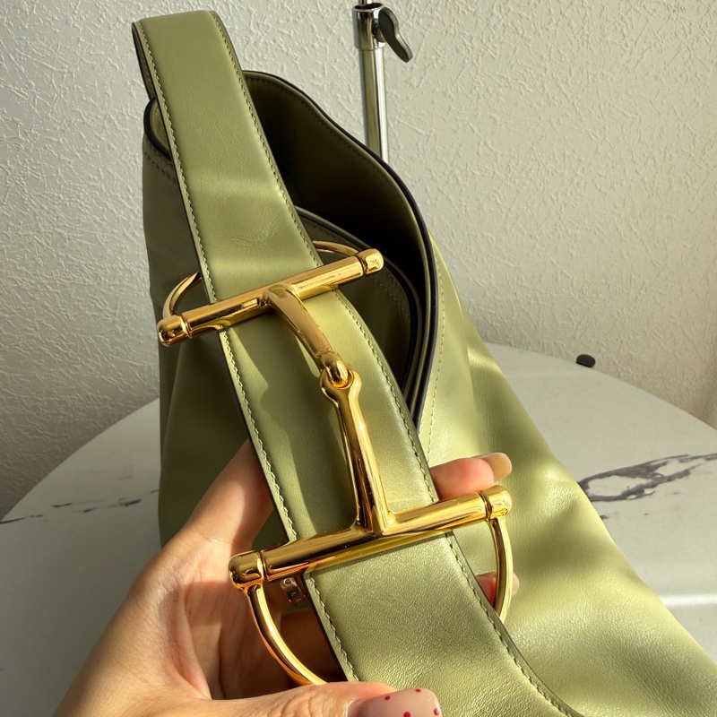 Gucci 牛油果綠超級好看的肩背包垂垂度很漂亮-5