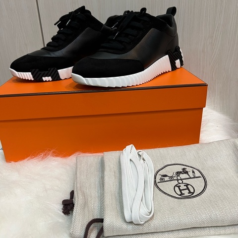 Hermes 愛馬仕bouncing 黑麂皮+黑皮革休閒鞋（9成新）
