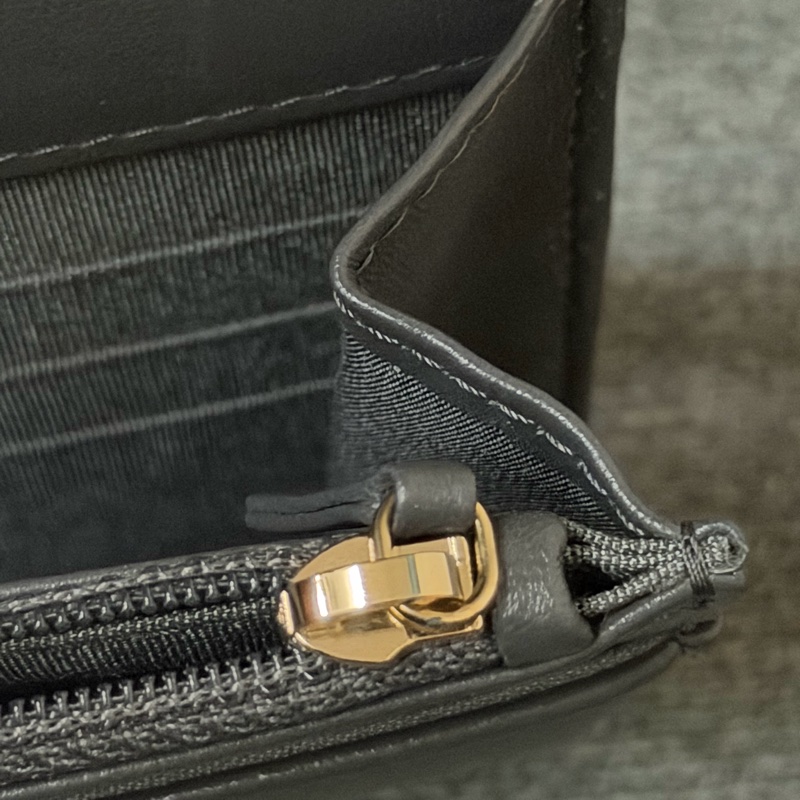 Chanel 19 WOC 雙C菱格紋雙色鍊(深灰）-11