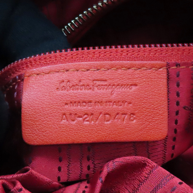 紅色牛皮 Gancini 肩背包【Salvatore Ferragamo 費拉格慕】-8