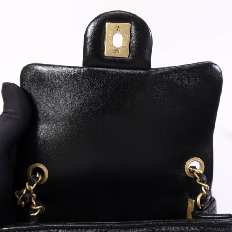 CHANEL 羊皮皮革Gold Ball金扣鏈帶手挽袋-15