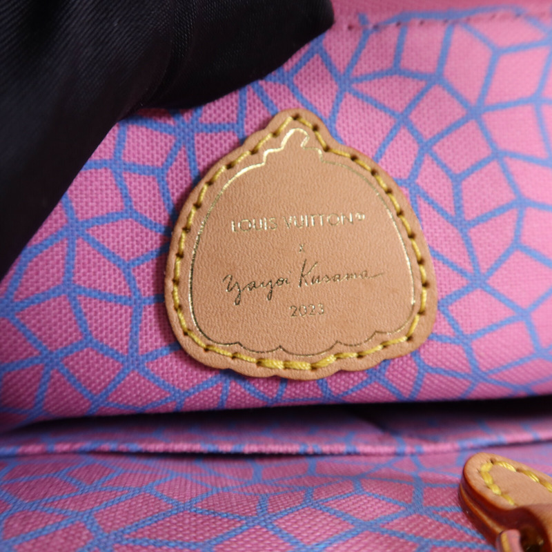 LOUIS VUITTON Monogram LV x YK On the Go PM金扣手挽肩背兩用袋-5