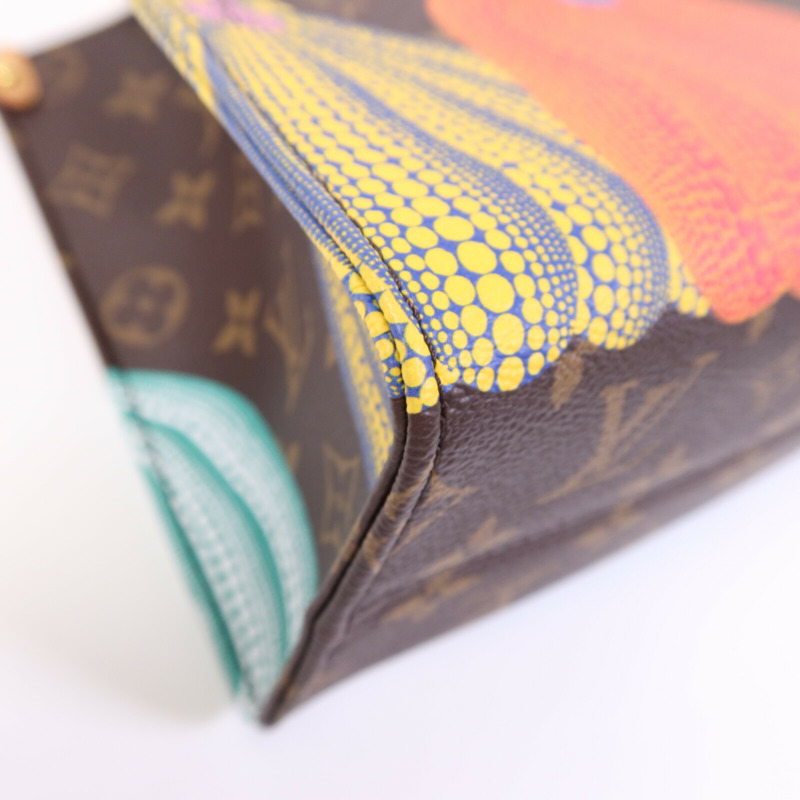 LOUIS VUITTON Monogram LV x YK On the Go PM金扣手挽肩背兩用袋-9