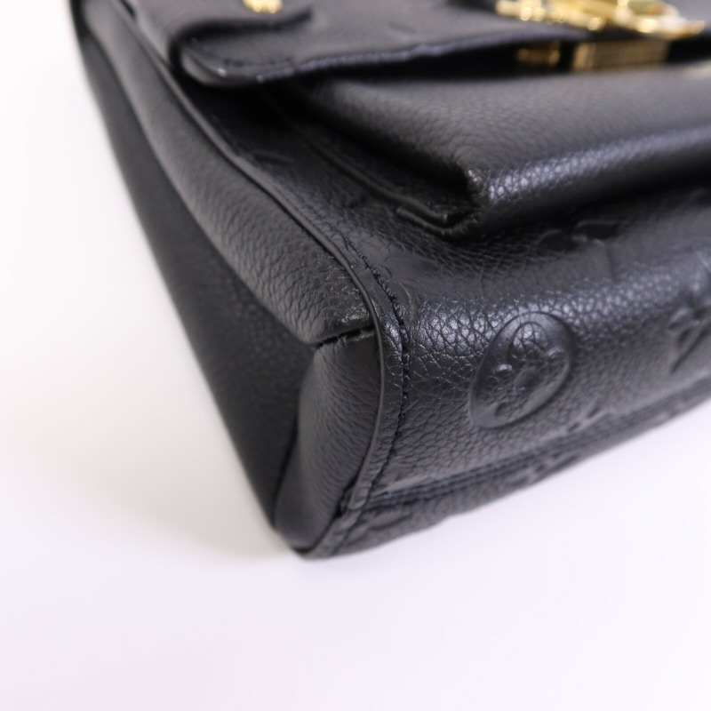 LOUIS VUITTON Monogram Empreinte Vavin BB金扣鏈帶肩背袋-11