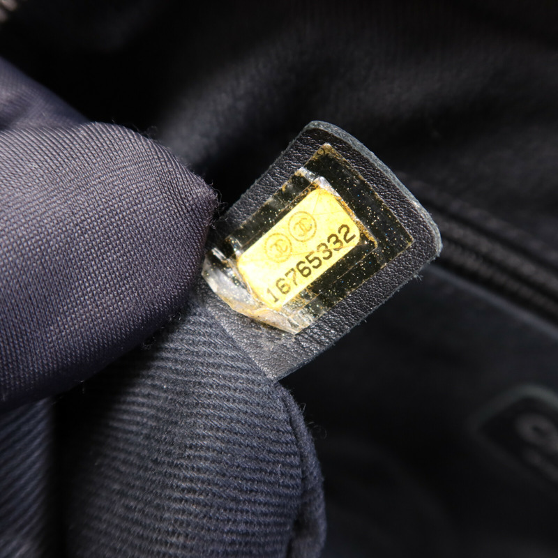 CHANEL 牛皮皮革Chain Shoulder Bag銀扣鏈帶肩背袋-7