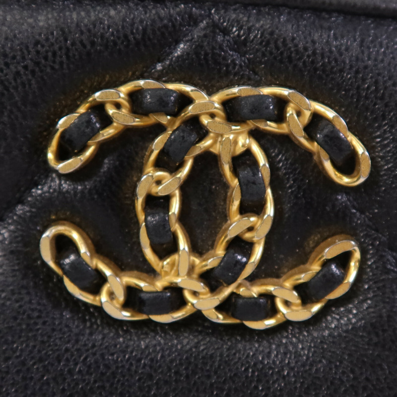 CHANEL 羊皮皮革Chanel 19 Mini Pouch金扣零錢包-7