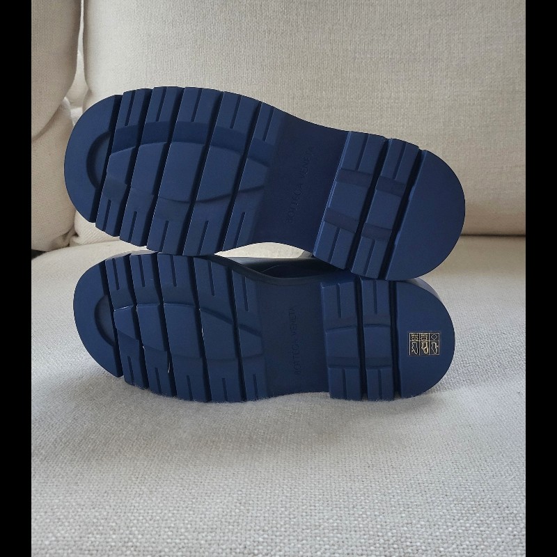 【未使用】Bottega Veneta BV 皮革女靴 37碼 黑藍色-2