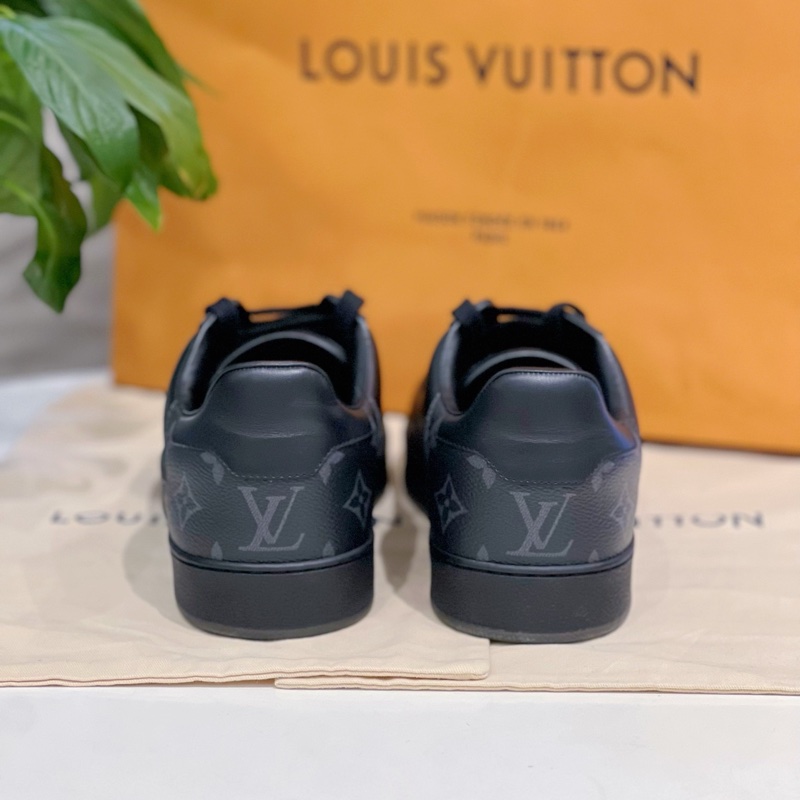 99 新Lv 黑色老花男士板鞋低調經典款40.5 僅試穿痕跡-1