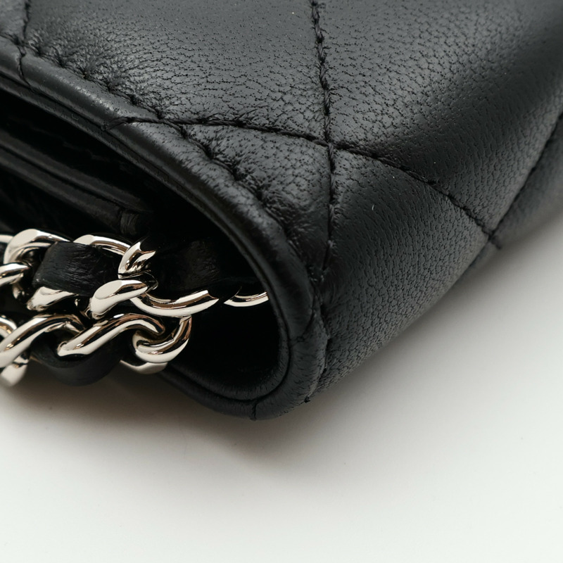 CHANEL 羊皮皮革WOC Wallet On Chain銀扣鏈帶肩背袋-6