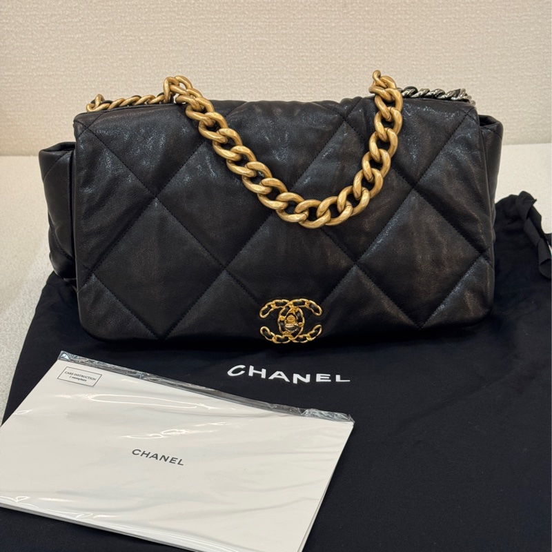 Chanel 19 bag-6