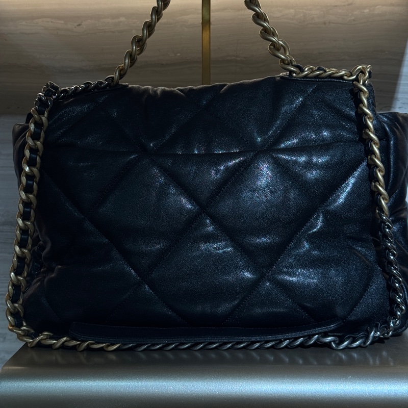 Chanel 19 bag-8