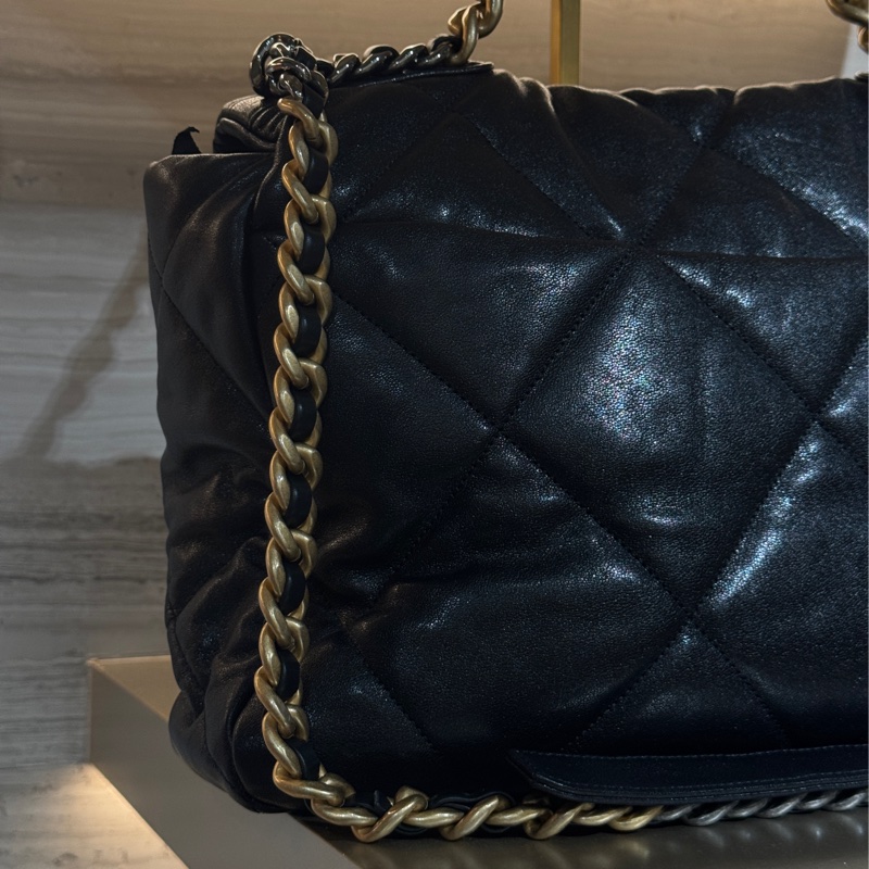 Chanel 19 bag-10