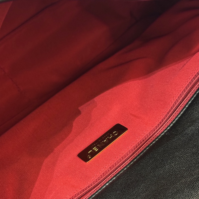 Chanel 19 bag-14