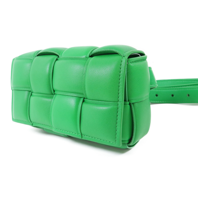 BOTTEGA VENETA 皮革Cassette Padded Mini肩背袋-2