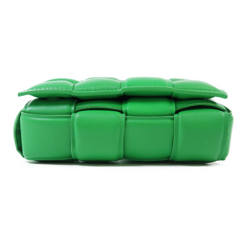 BOTTEGA VENETA 皮革Cassette Padded Mini肩背袋-3