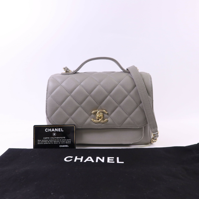 CHANEL 牛皮皮革Business Affinity金扣鏈帶肩背袋-17