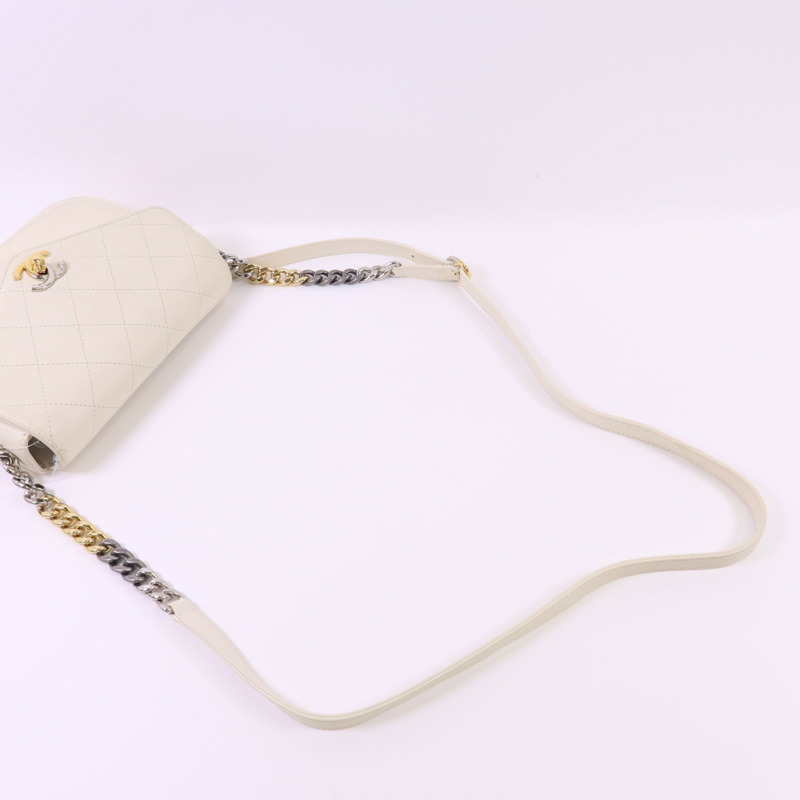 CHANEL 牛皮皮革Chain Shoulder銀扣鏈帶肩背袋-4