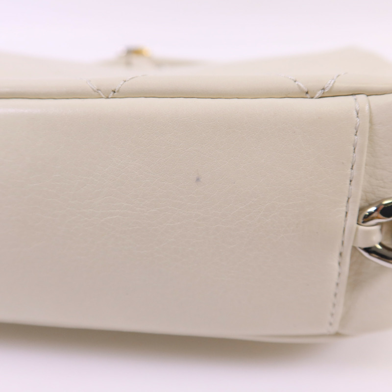 CHANEL 牛皮皮革Chain Shoulder銀扣鏈帶肩背袋-16