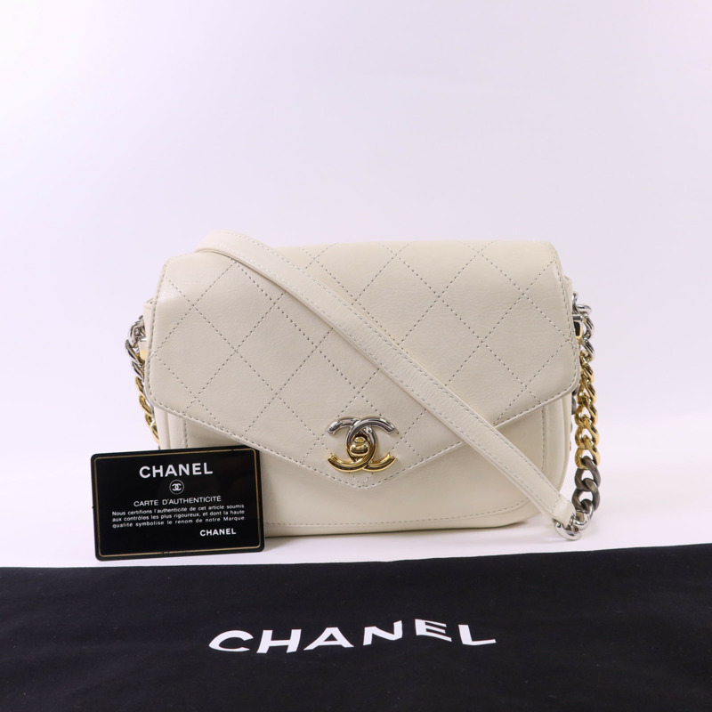 CHANEL 牛皮皮革Chain Shoulder銀扣鏈帶肩背袋-24