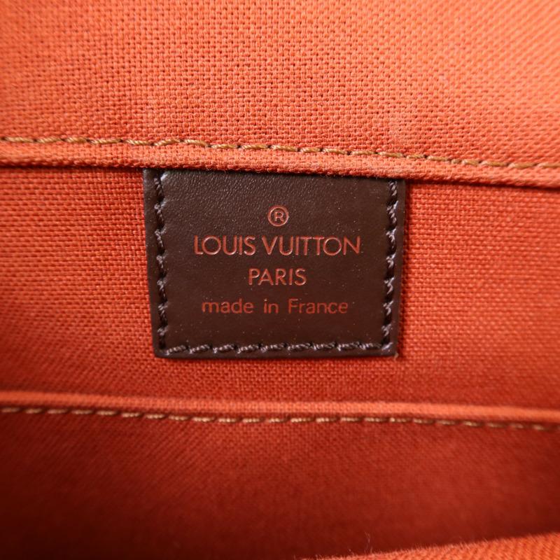 LOUIS VUITTON Damier Bastille金扣肩背袋-6