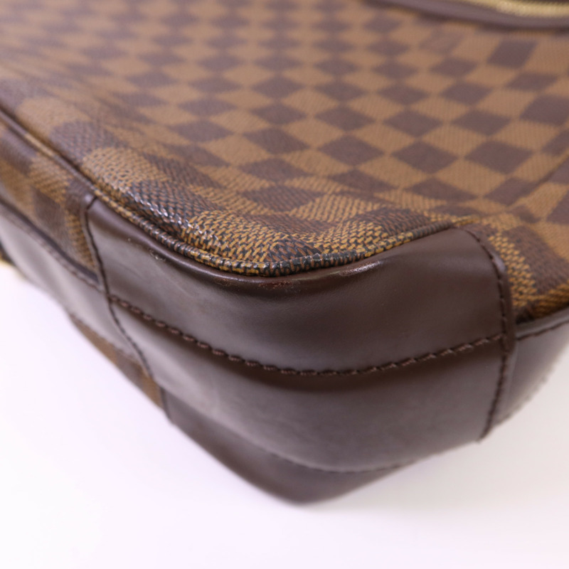LOUIS VUITTON Damier Bastille金扣肩背袋-14