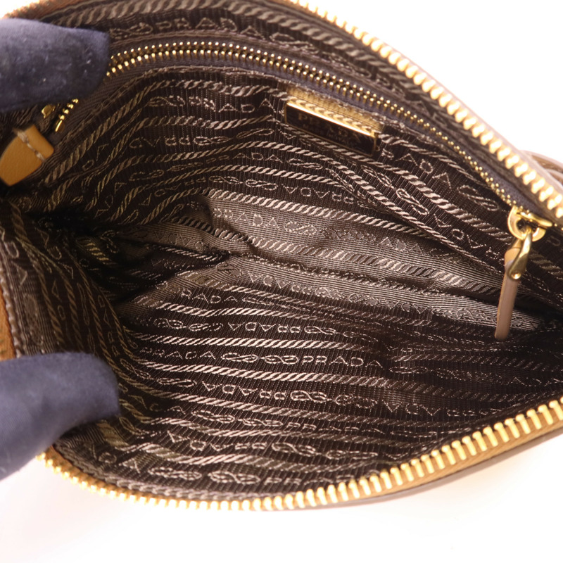 PRADA 牛皮皮革Shoulder Pouch金扣肩背袋-5