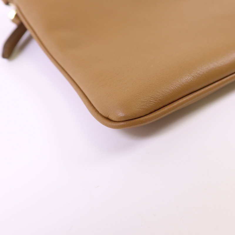 PRADA 牛皮皮革Shoulder Pouch金扣肩背袋-12