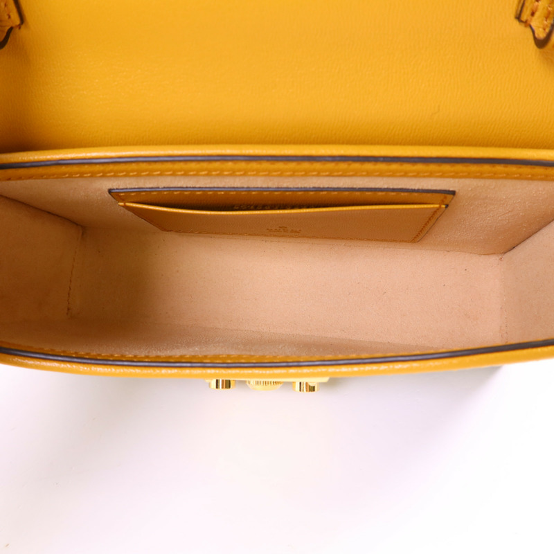 GUCCI 塗層帆布GG Supreme Mini Padlock Bag金扣手挽肩背兩用袋-5