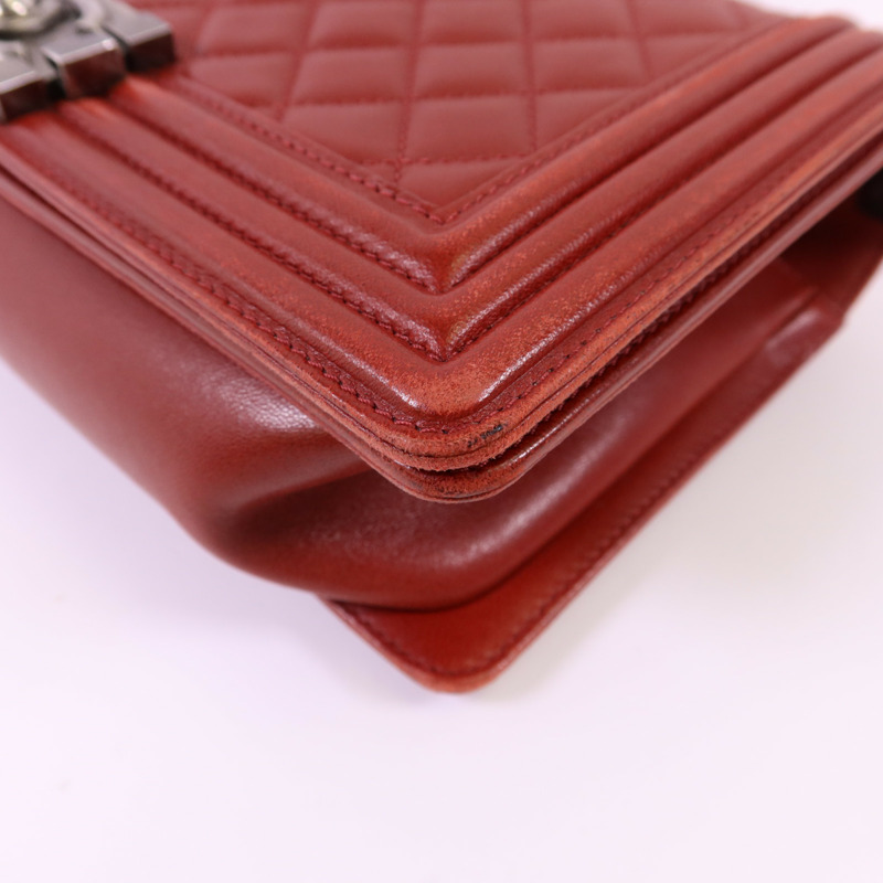 CHANEL 羊皮皮革Boy 25銀扣鏈帶肩背袋-12