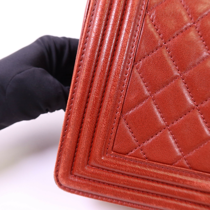 CHANEL 羊皮皮革Boy 25銀扣鏈帶肩背袋-19