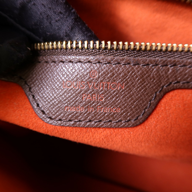 LOUIS VUITTON Damier Marais金扣肩背袋-6