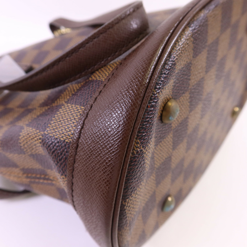 LOUIS VUITTON Damier Marais金扣肩背袋-13