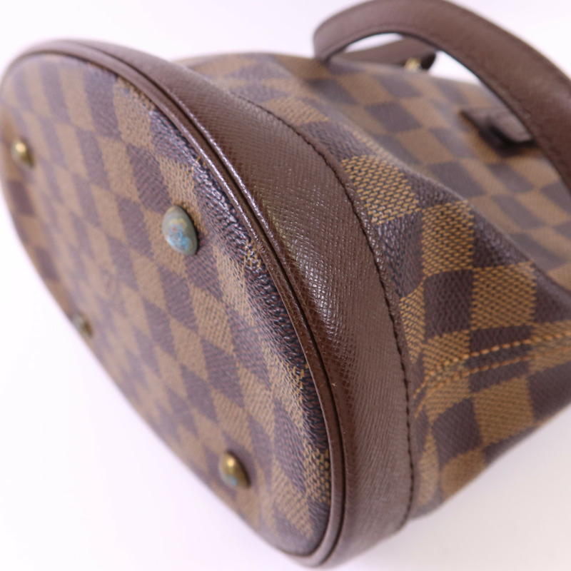 LOUIS VUITTON Damier Marais金扣肩背袋-14