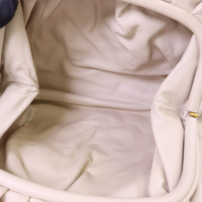 BOTTEGA VENETA 牛皮皮革Cloud Clutch手拿包-4