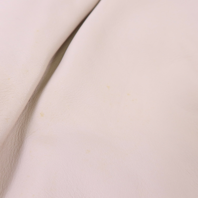 BOTTEGA VENETA 牛皮皮革Cloud Clutch手拿包-15