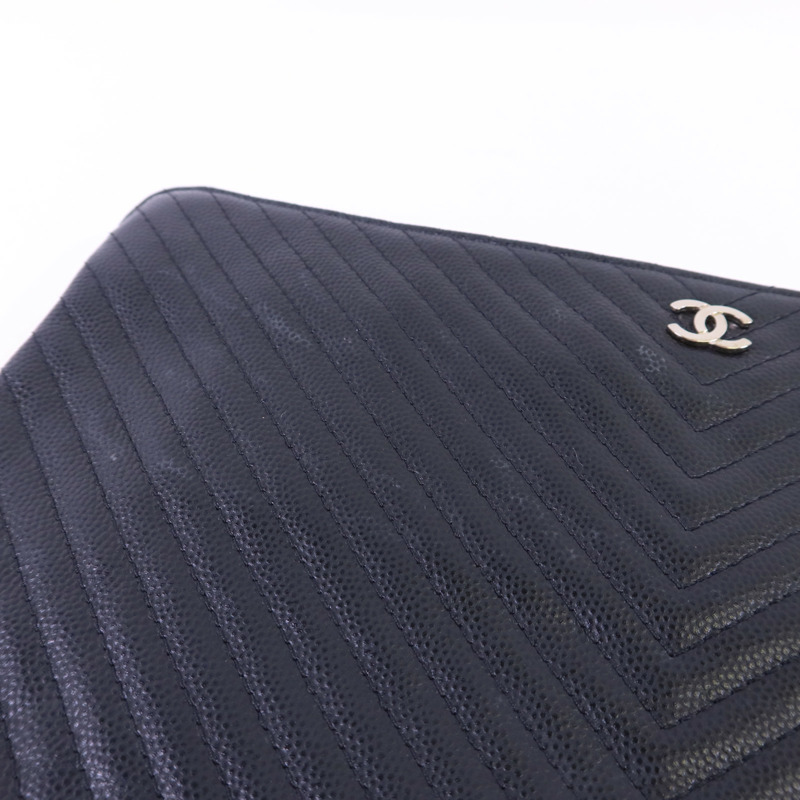 CHANEL 牛皮皮革Pouch銀扣小袋-15