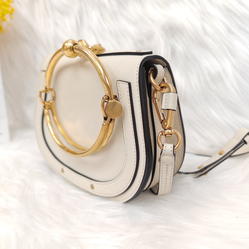 Chloe 蔻依 Nile 白色 牛皮 小號 金環 手環包-2