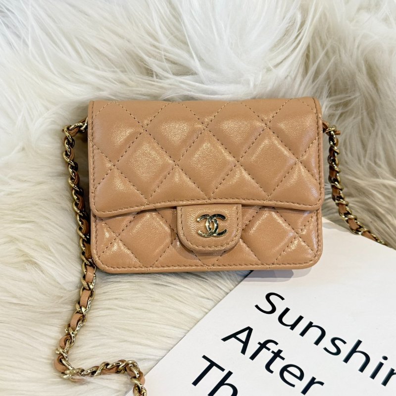 香奈兒  奶茶金釦CF MINI鍊包-1