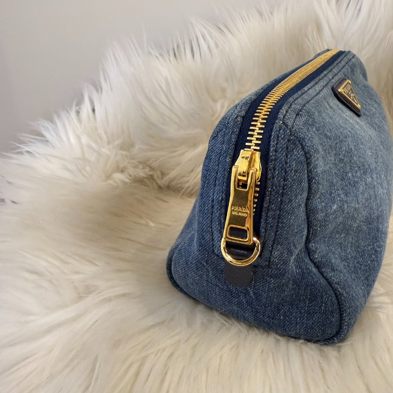 PRADA 牛仔化妝包-2