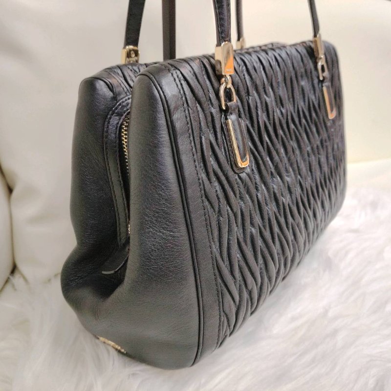 Coach 蔻馳 Madison系列 黑色小羊皮褶皺手提包-4