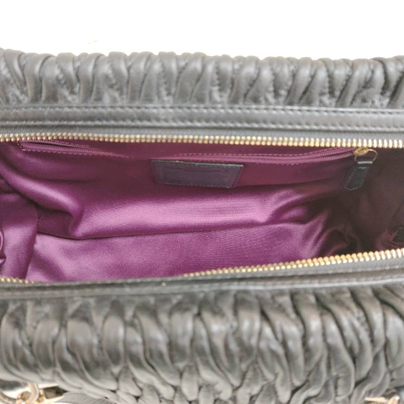 Coach 蔻馳 Madison系列 黑色小羊皮褶皺手提包-6