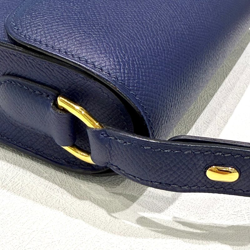 HERMES - 73藍Epsom mini Cherche Midi豬鼻斜背包-11