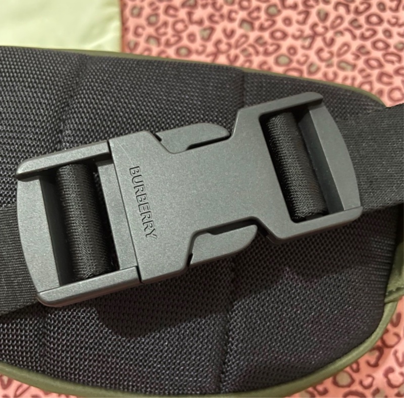 BURBERRY側背/斜背包-1