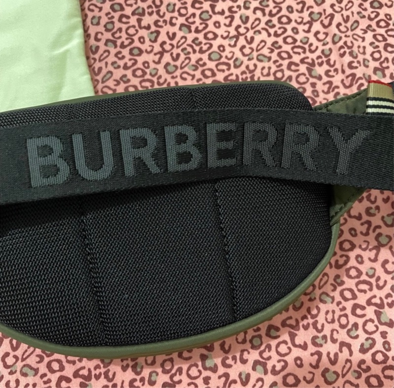 BURBERRY側背/斜背包-4