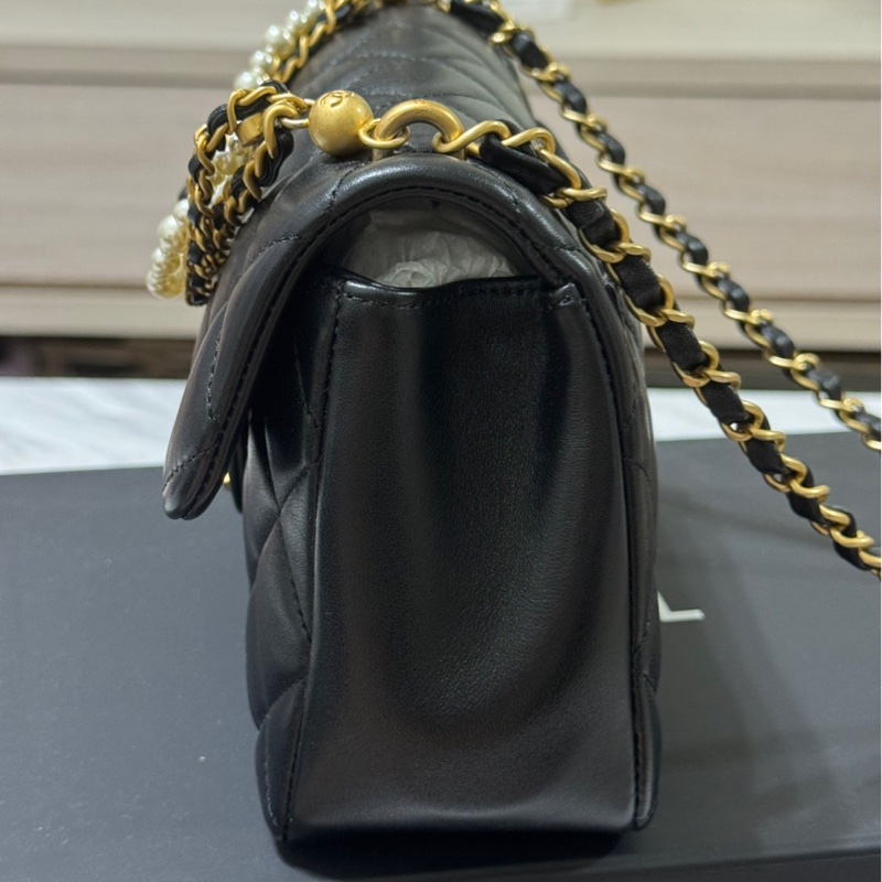 香奈兒24P珍珠鏈條黑色方胖 19公分-2