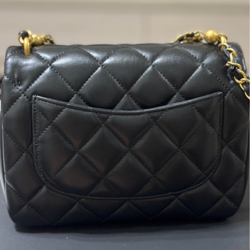 香奈兒24P珍珠鏈條黑色方胖 19公分-3