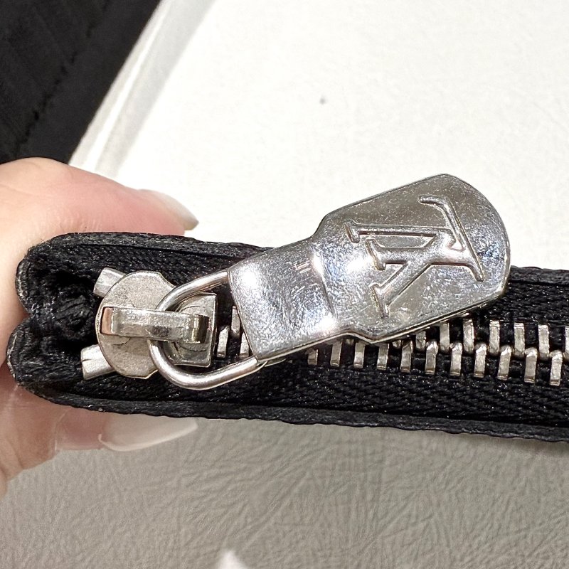 Louis Vuitton - 黑灰色棋盤格三合一郵差包-13