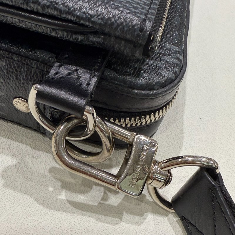 Louis Vuitton - 黑灰色棋盤格三合一郵差包-18