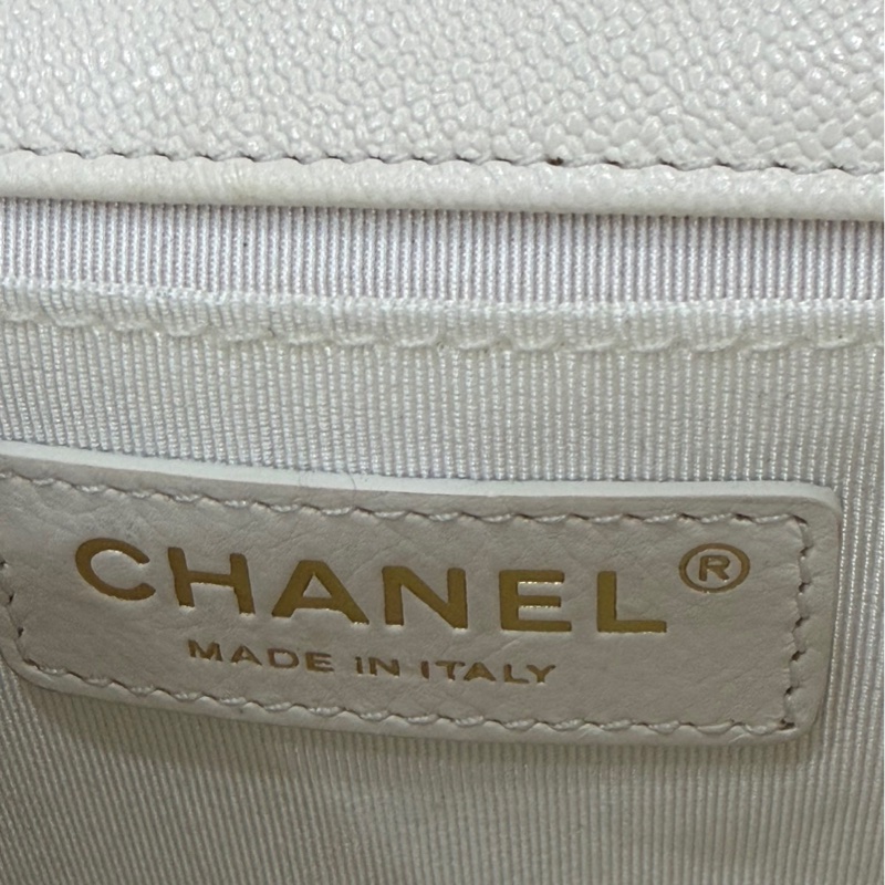 香奈兒CHANEL 2021s荔枝牛皮黑白熊貓色 馬鞍包 郵差包-24